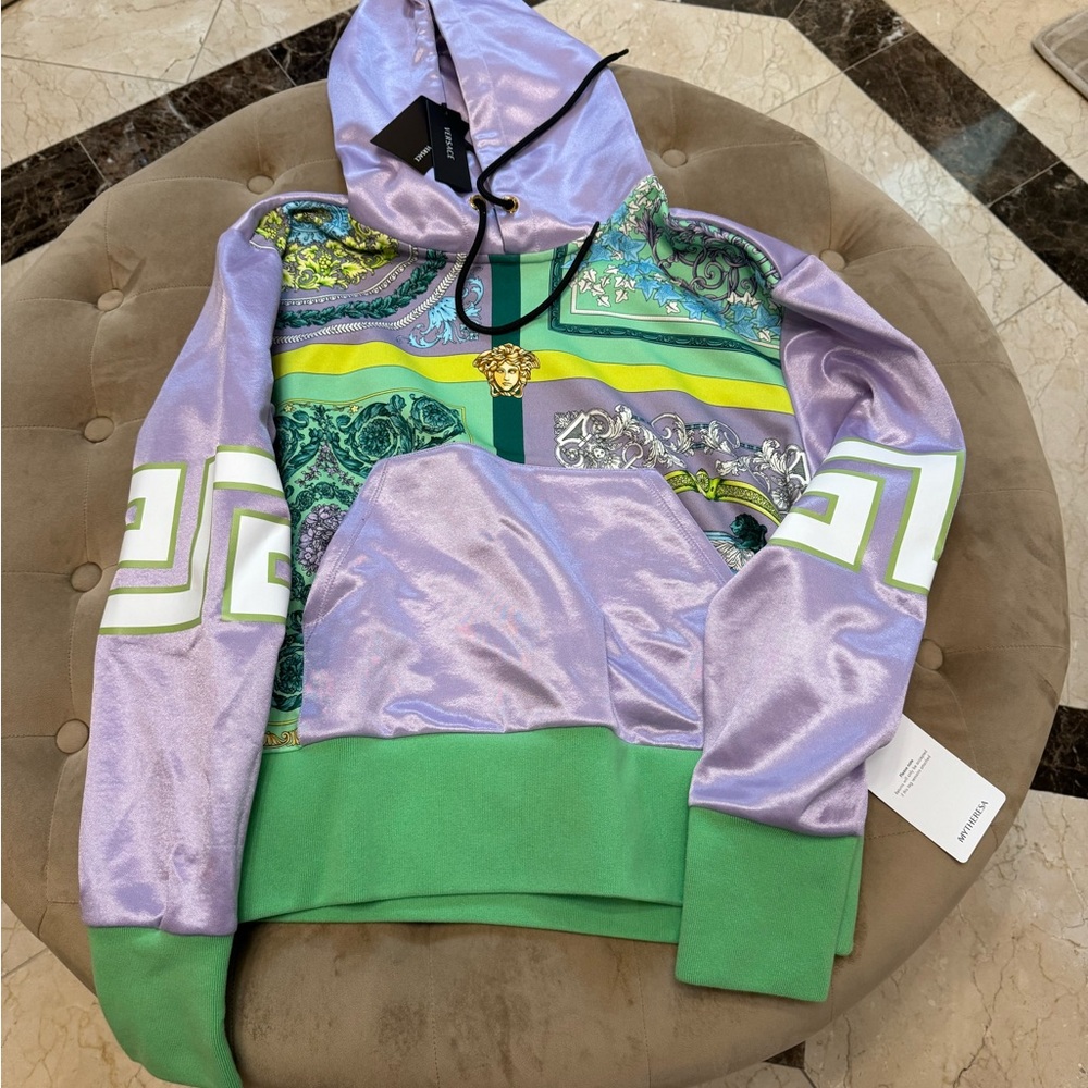 Authentic New With Tags Versace Barocco Mosaic print Hoodie - Picture 2 of 9